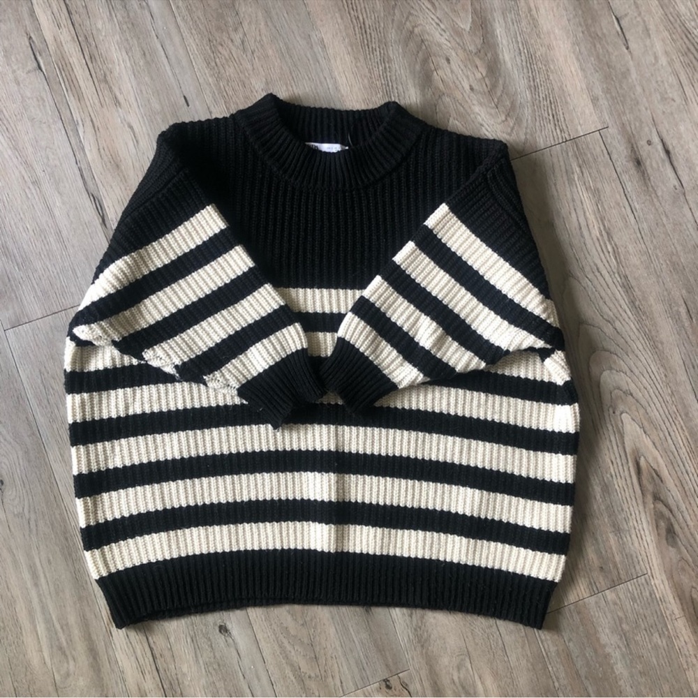 Zara Oversized Striped Crewneck Knit